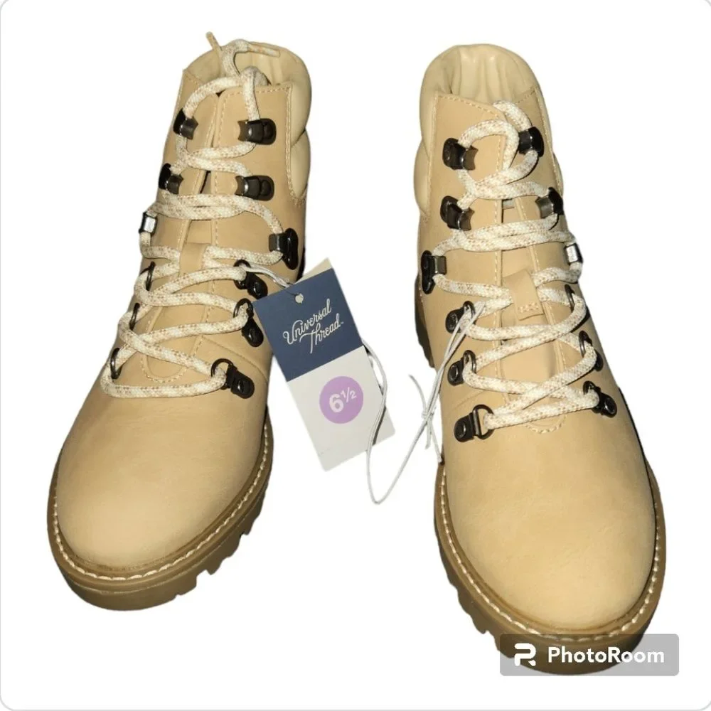 Tully Lace-up Winter Hiking Boots - Size 6.5 - NWT